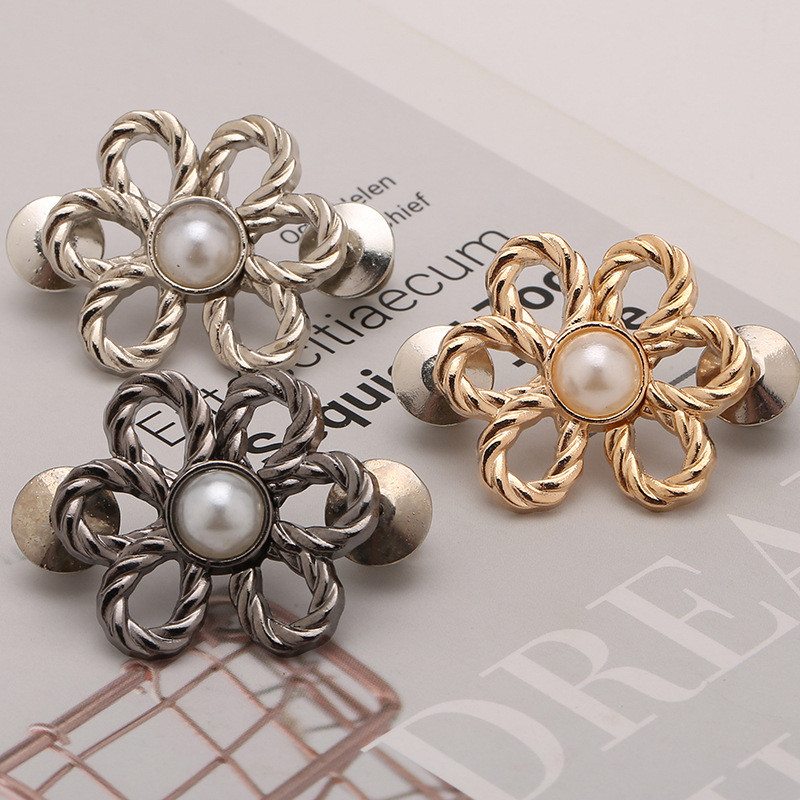 金屬鏤空花朵收腰扣 免縫扣 免釘褲子改小收腰神器 裙子收束腰圍鈕扣 合金縮腰扣 固定扣 調節扣